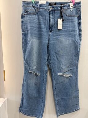 Judy Blue Light Blue Distressed Relaxed Jeans